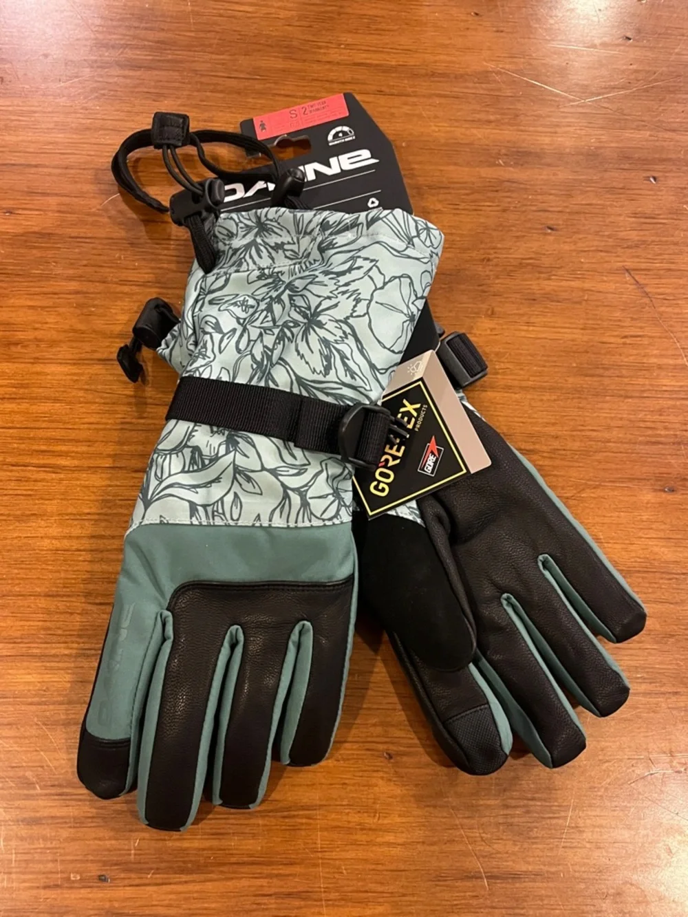 Dakine Fleetwood Gore-Tex Winter Gloves Poppy Iceberg Black Women’s Size Small